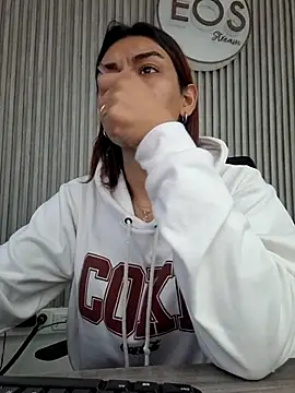 Snapshot of Lilith_Zamara chatting on 11/24/25, 07:14 Lilith Zamara online show from 11/24/25, 07:14