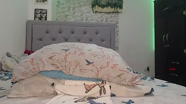 nahomibeckers online show from 10/22/25, 03:00
