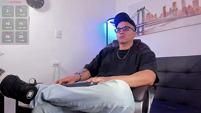 Dash Bukoski online show from 11/30/25, 01:01