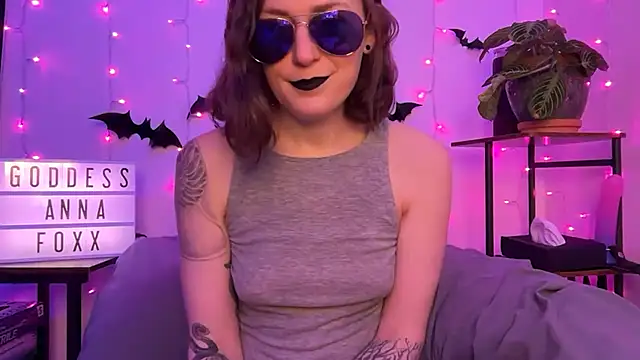 mistressannafoxx online show from 12/16/25, 10:25