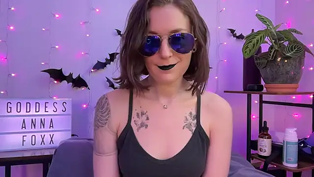 mistressannafoxx online show from 11/20/25, 09:58