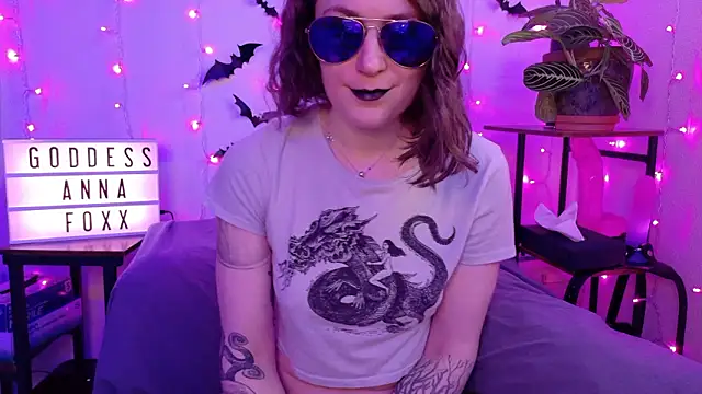 mistressannafoxx online show from 03/06/26, 10:05