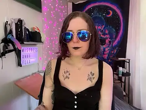 mistressannafoxx online show from 09/23/25, 05:09