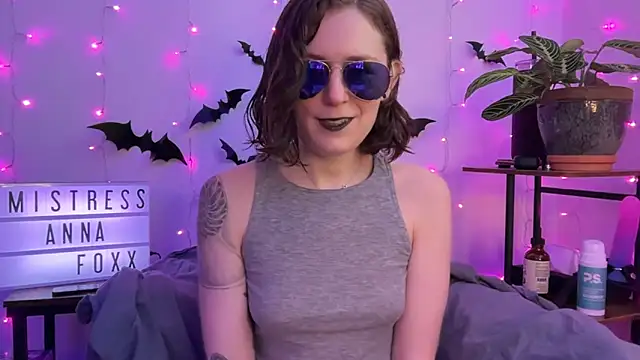 mistressannafoxx online show from 11/04/25, 06:22