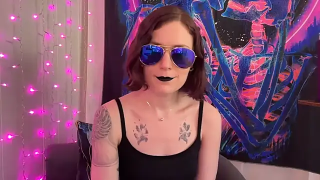 mistressannafoxx online show from 09/17/25, 09:17