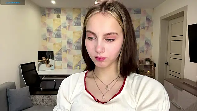 NylaNadler online show from 02/09/26, 06:11