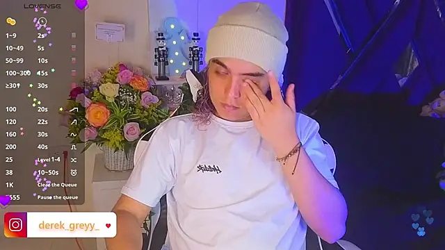 derek greyy  online show from 11/21/25, 08:41