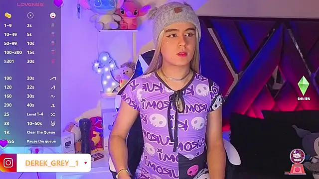 derek greyy  online show from 10/08/25, 03:57