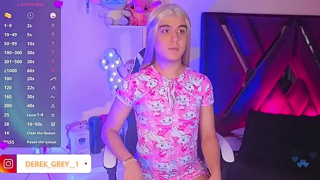 derek greyy  online show from 10/11/25, 09:38