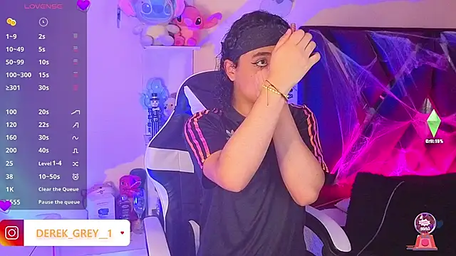 derek greyy  online show from 10/19/25, 07:16