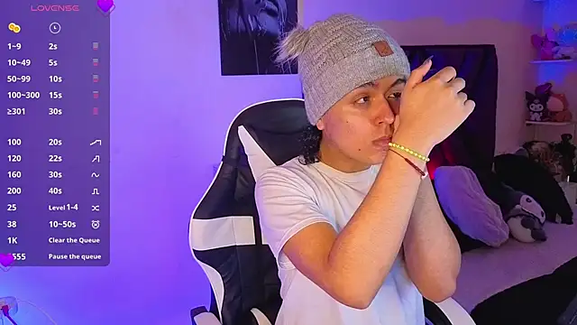 derek greyy  online show from 09/19/25, 07:18