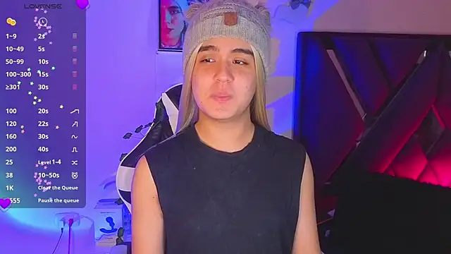 derek greyy  online show from 11/12/25, 06:34