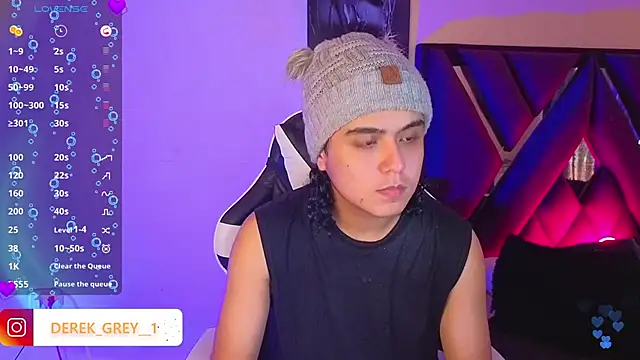 derek greyy  online show from 10/02/25, 08:01