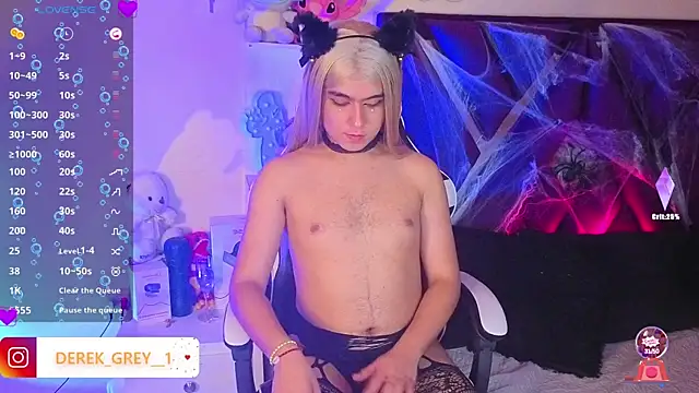 derek greyy  online show from 10/17/25, 10:44