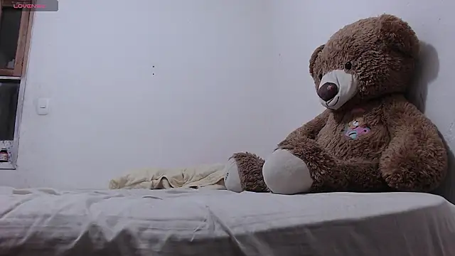 toxic sweet  online show from 03/10/26, 07:56