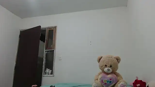 toxic sweet  online show from 03/18/26, 05:10