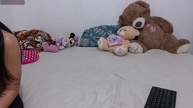 toxic sweet  online show from 12/20/25, 04:26