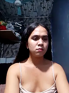 lexyyr17 online show from 04/17/26, 01:08