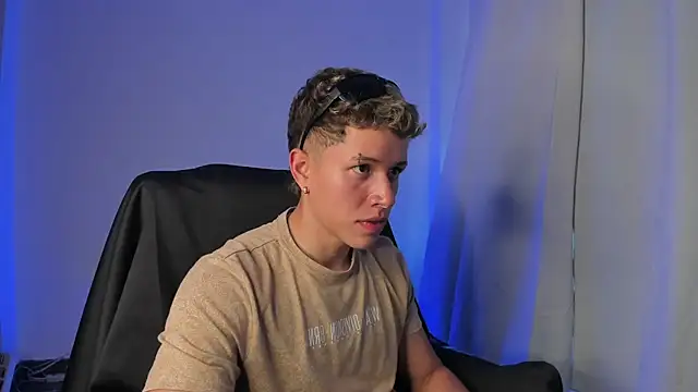 Snapshot of nathan_blake chatting on 01/05/26, 07:50 nathan blake online show from 01/05/26, 07:50