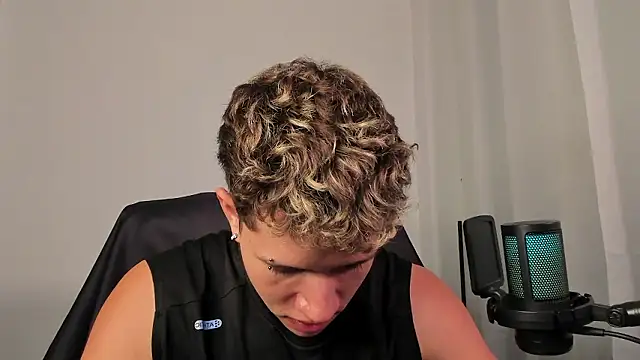 Snapshot of nathan_blake chatting on 01/16/26, 07:29 nathan blake online show from 01/16/26, 07:29