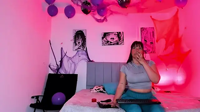 penelopestar 2 online show from 10/31/25, 03:36