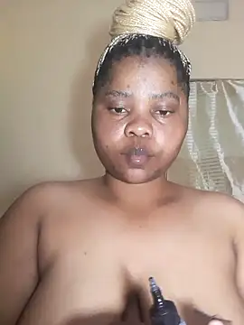 PRINCESSEMELXX93 online show from 11/28/25, 02:45