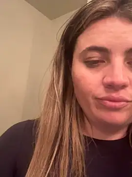 M1l3yD3w online show from 10/11/25, 02:34