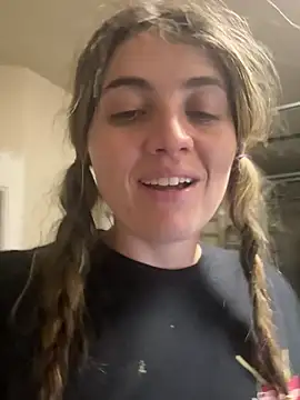 M1l3yD3w online show from 04/21/26, 02:25