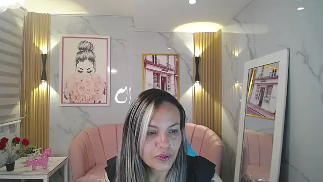 Snapshot of Jade_Jones_a chatting on 10/16/25, 03:48 Jade Jones a online show from 10/16/25, 03:48