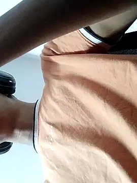 kjohn20 online show from 03/17/26, 05:43