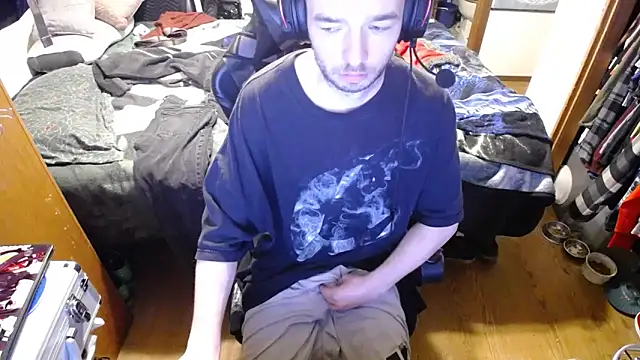 Snapshot of womenhateme69 chatting on 01/16/26, 07:01 womenhateme69 online show from 01/16/26, 07:01