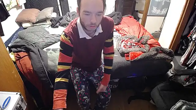 womenhateme69 online show from 11/27/25, 08:59