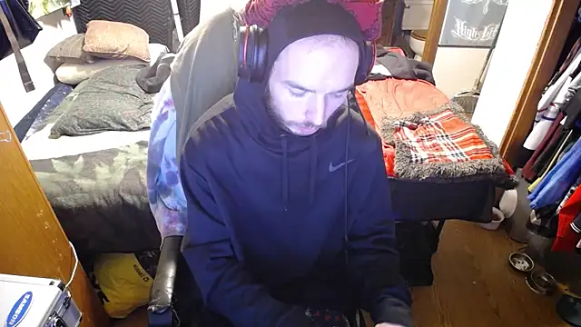 womenhateme69 online show from 12/05/25, 02:26