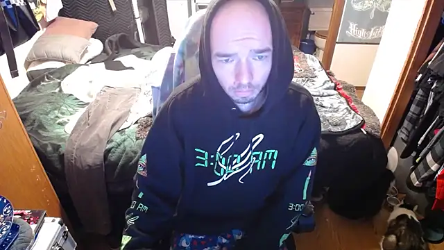 Snapshot of womenhateme69 chatting on 02/16/26, 03:32 womenhateme69 online show from 02/16/26, 03:32