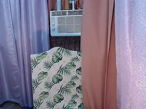 042787DONNA online show from 04/08/26, 01:18