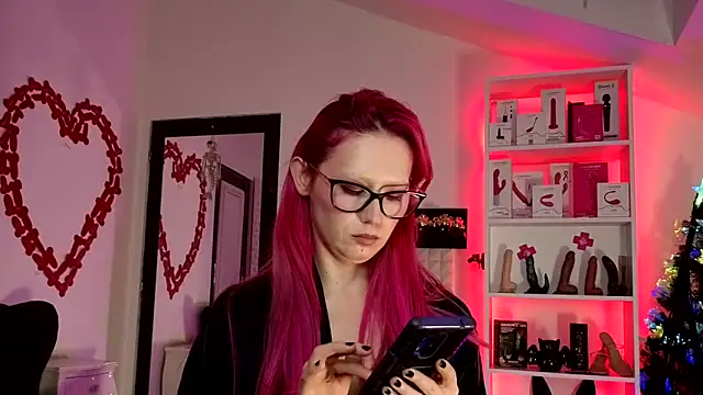 Snapshot of kulteacher chatting on 11/10/25, 12:10 kulteacher online show from 11/10/25, 12:10