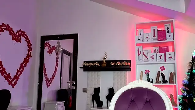 Snapshot of kulteacher chatting on 12/04/25, 08:13 kulteacher online show from 12/04/25, 08:13