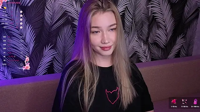 Yuki Star online show from 10/24/25, 05:12