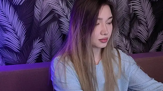 Yuki Star online show from 10/11/25, 06:53