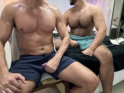 CasadoLutadorBigStuds online show from 07/12/26, 11:49