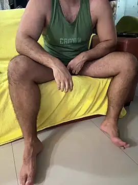CasadoLutadorBigStuds online show from 09/11/25, 07:08