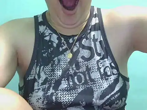 sexychubb101 online show from 10/16/25, 02:42