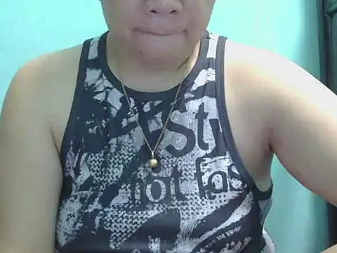 sexychubb101 online show from 12/05/25, 12:37