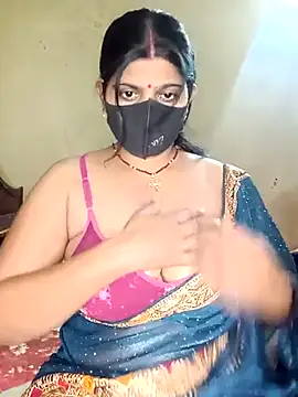reena502 online show from 06/17/26, 04:01