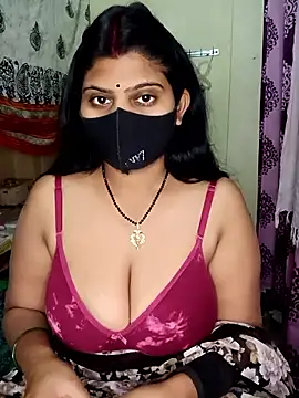 reena502 online show from 03/04/26, 11:56