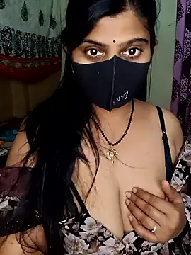 reena502 online show from 04/07/26, 10:39