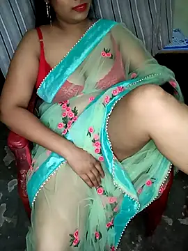 Snapshot of reena502 chatting on 09/30/25, 06:58 reena502 online show from 09/30/25, 06:58