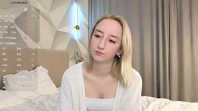 JodeeThu online show from 12/14/25, 05:13