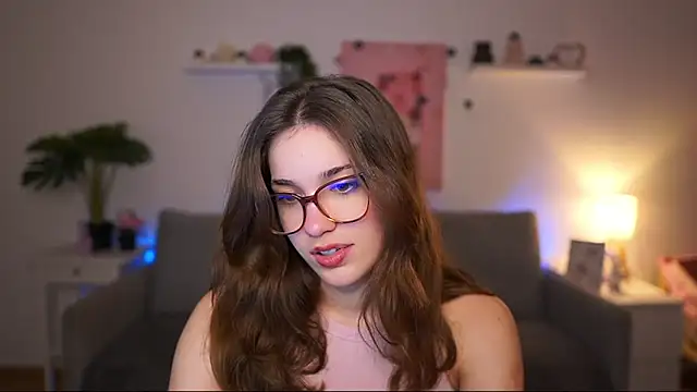 kissie cat online show from 03/11/26, 02:44