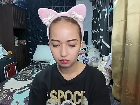 Soft Angel8 online show from 12/18/25, 05:50